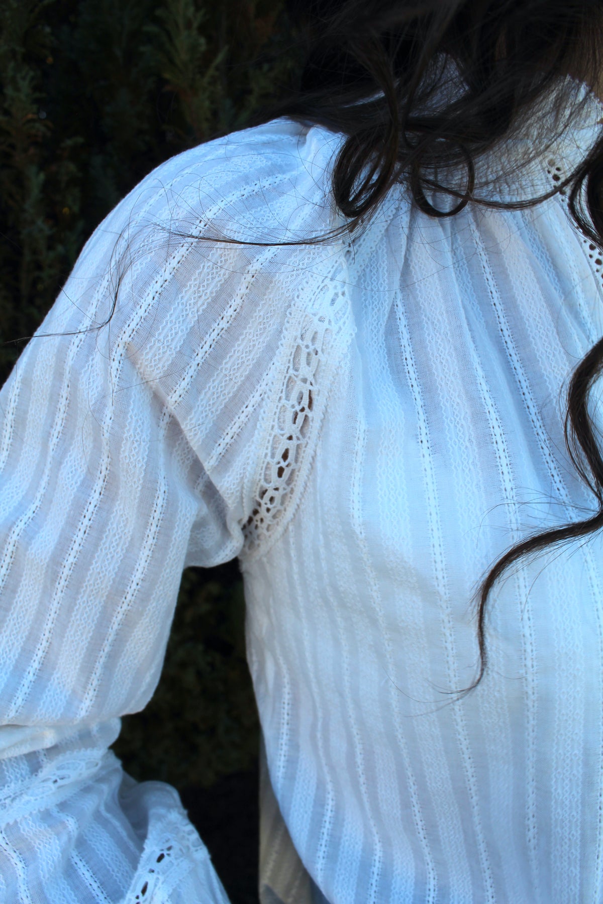 Blouse brodée blanche