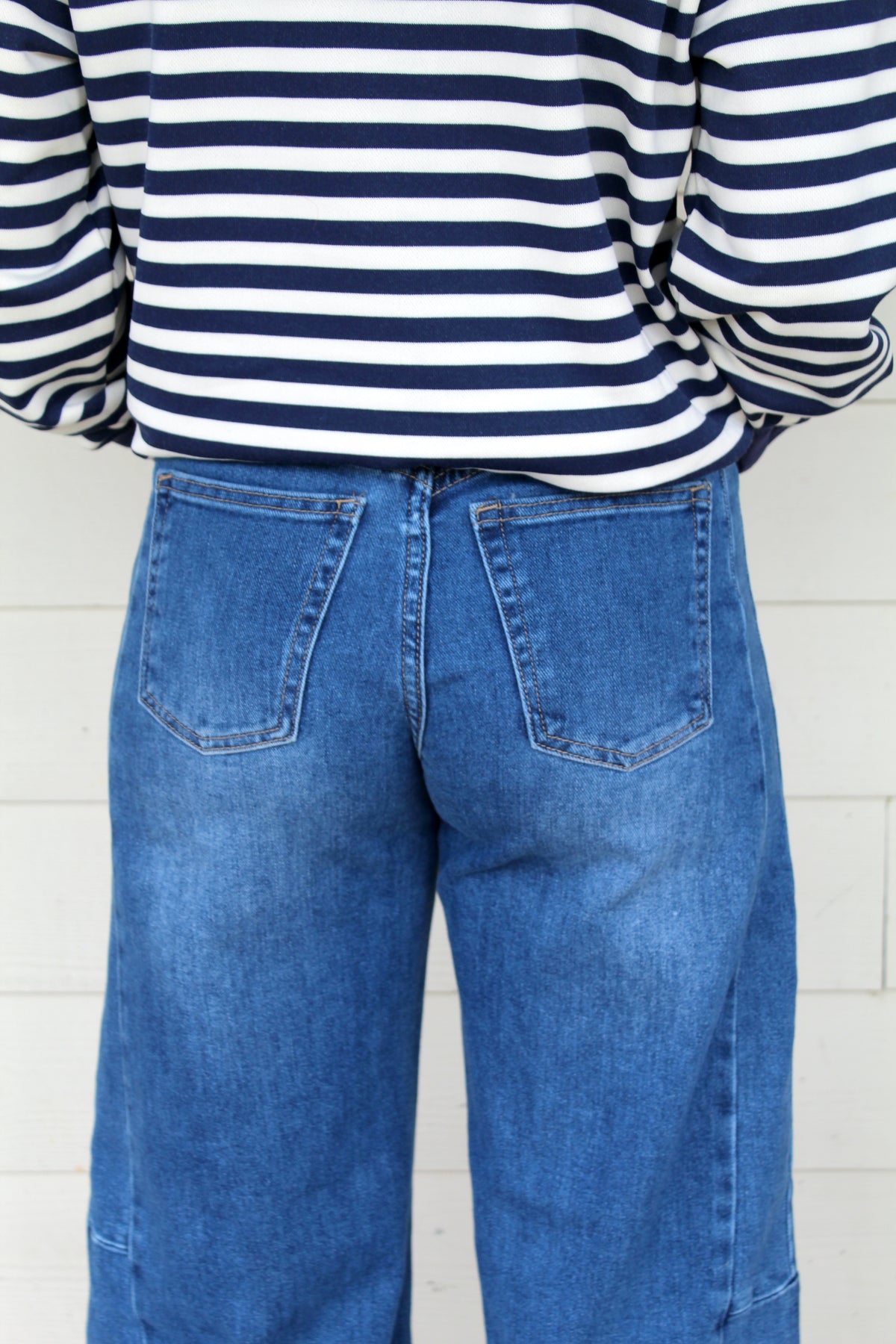 Jean barrel Julia