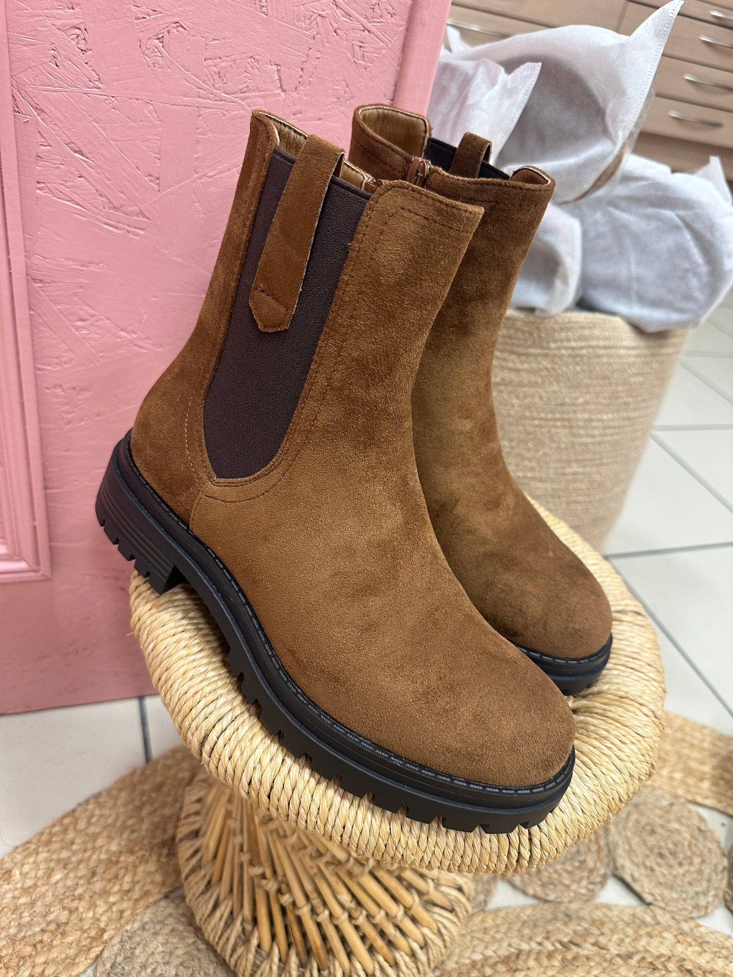 Boots camel