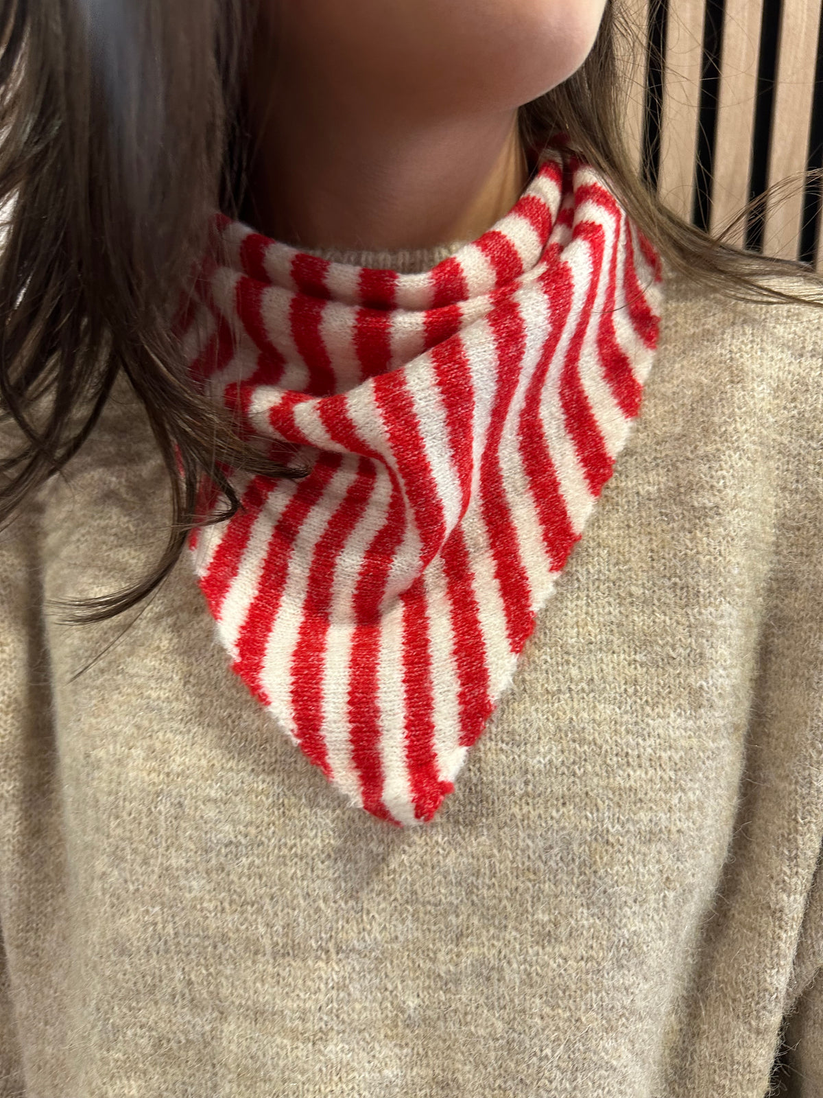 Foulard écharpe petit model rayé rouge