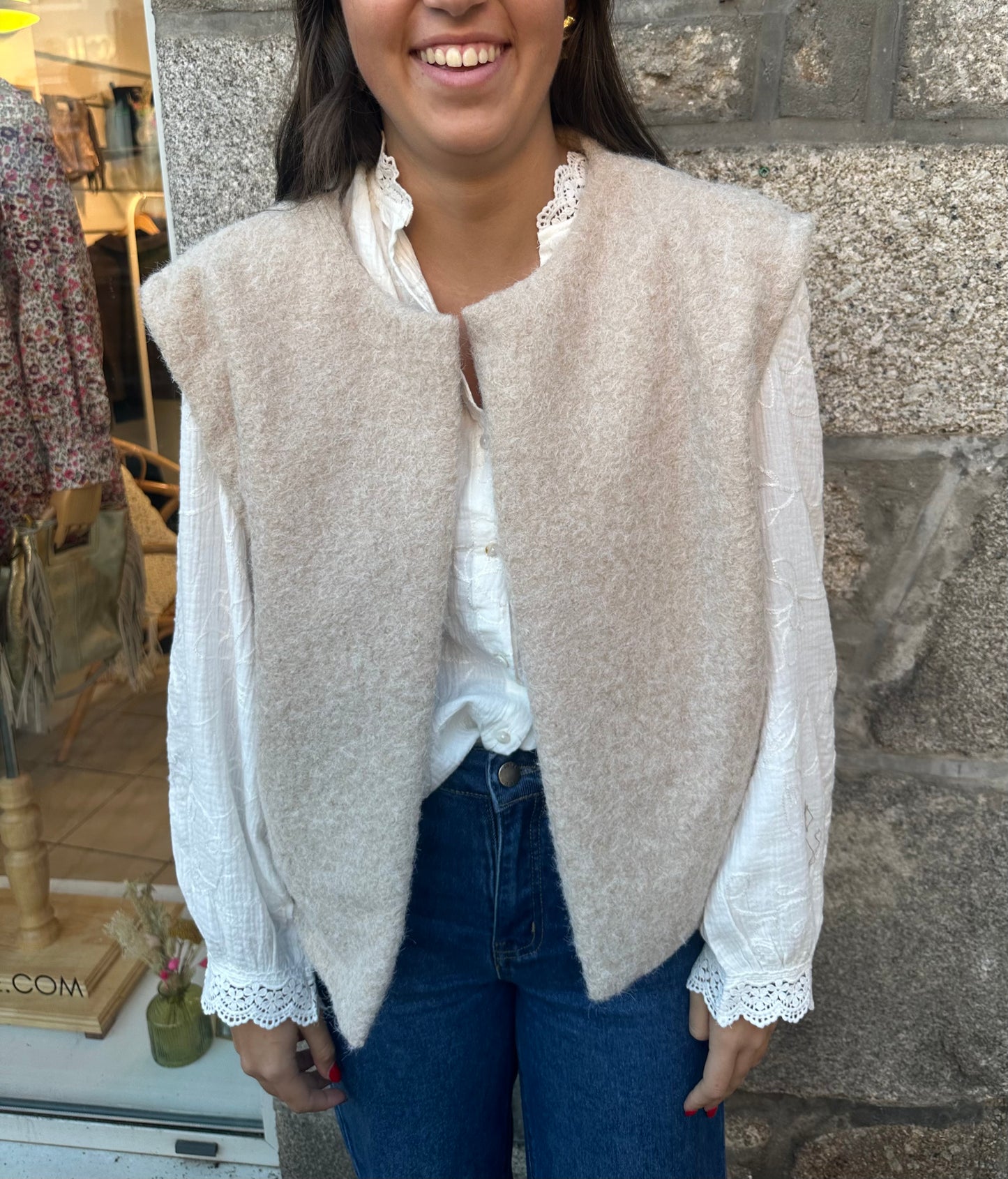 Veste sans manches beige ♡