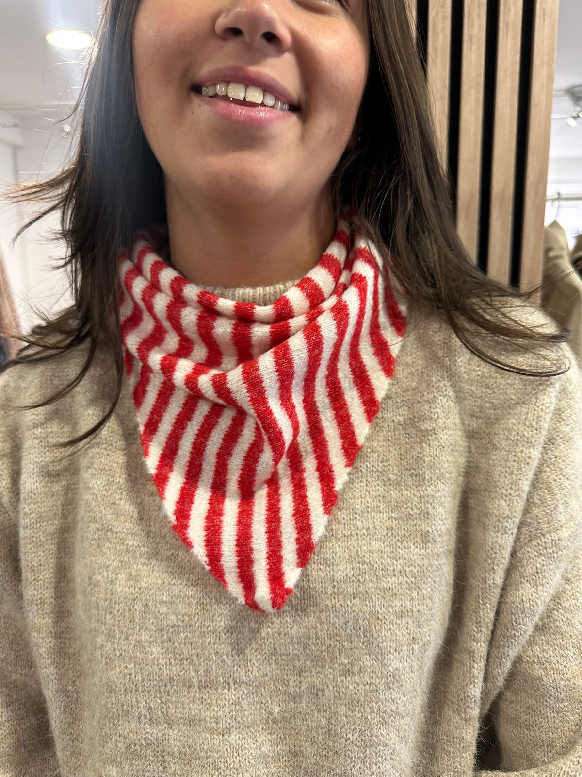 Foulard écharpe petit model rayé rouge