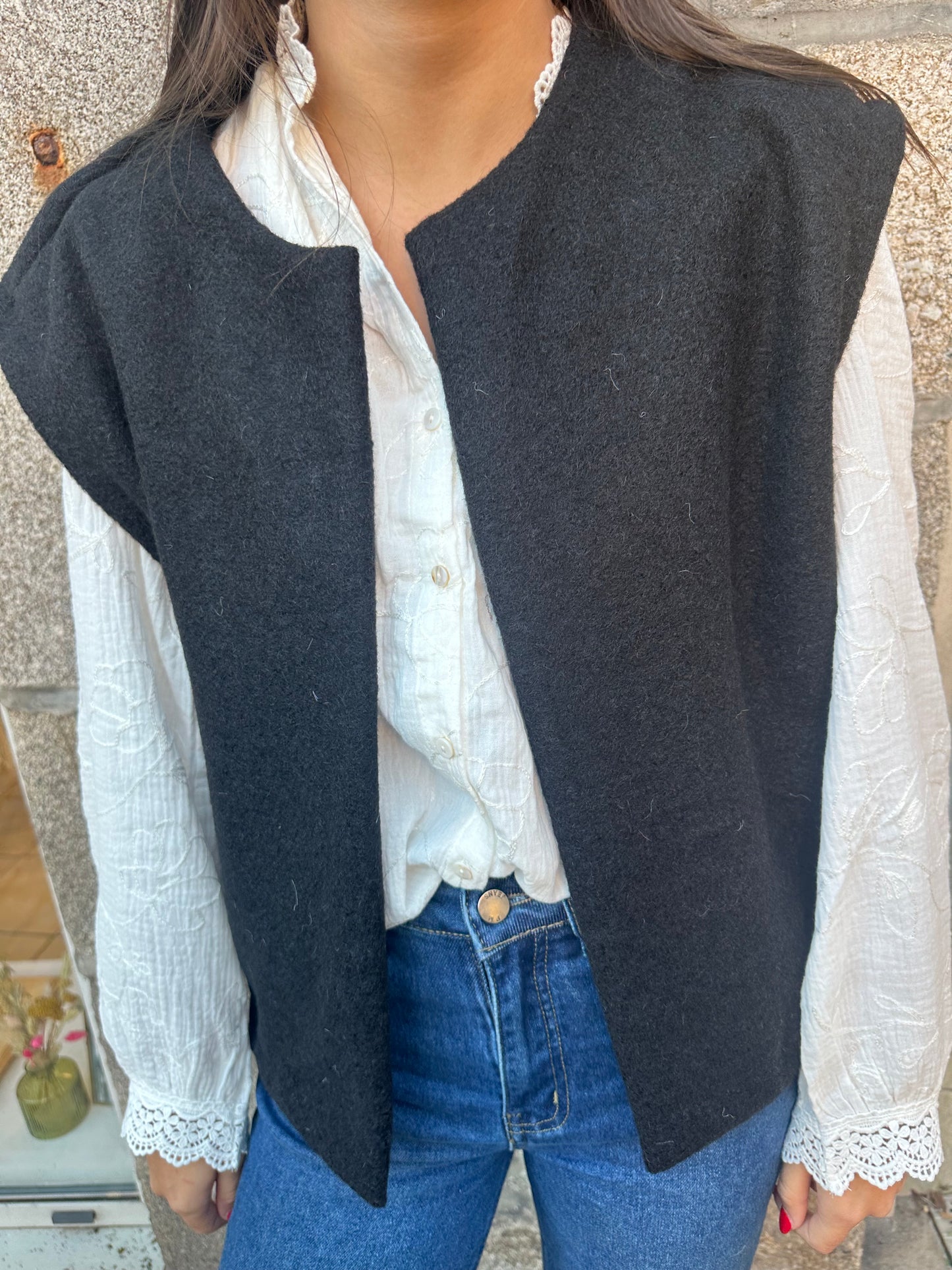 Veste sans manches noire ♡