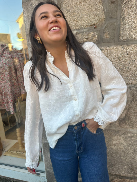 Blouse blanche broderie ♡