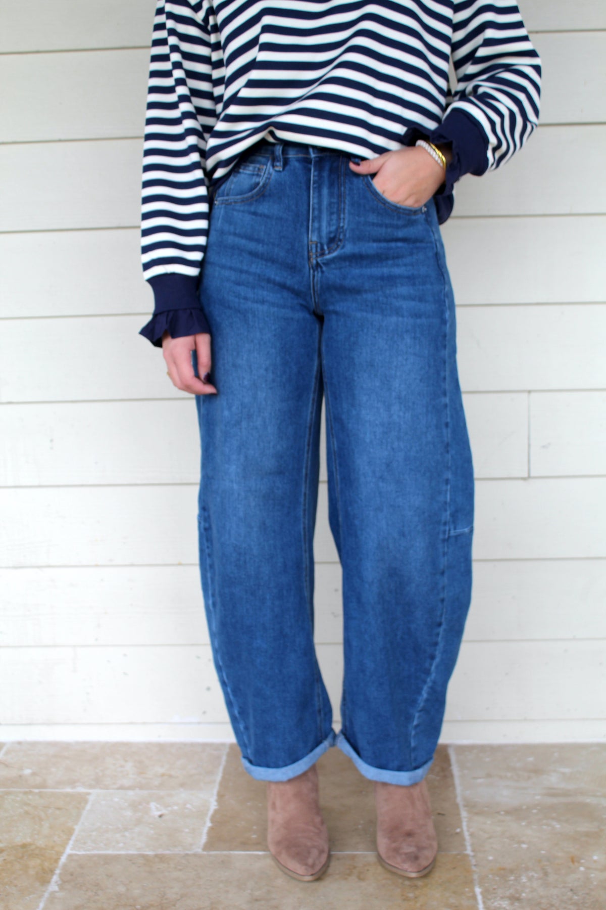 Jean barrel Julia